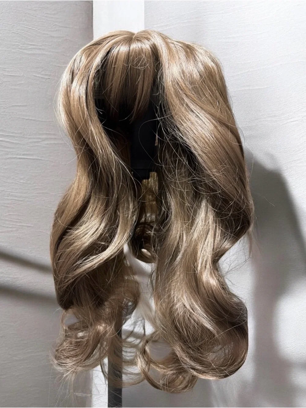Soft Long Wavy Women's Wig - Light Ash Brown